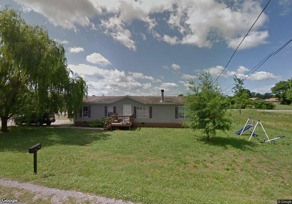 201 Cottonwood Dr, Shelbyville, TN 37160 - photo 1