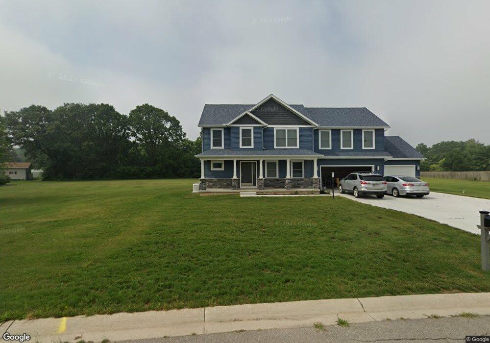 8592 E Meadow Ln, New Carlisle, IN 46552 - photo 1