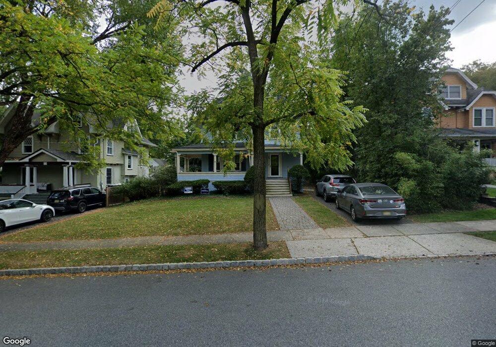 20 Berkeley Place, Montclair, NJ 07042 - photo 1