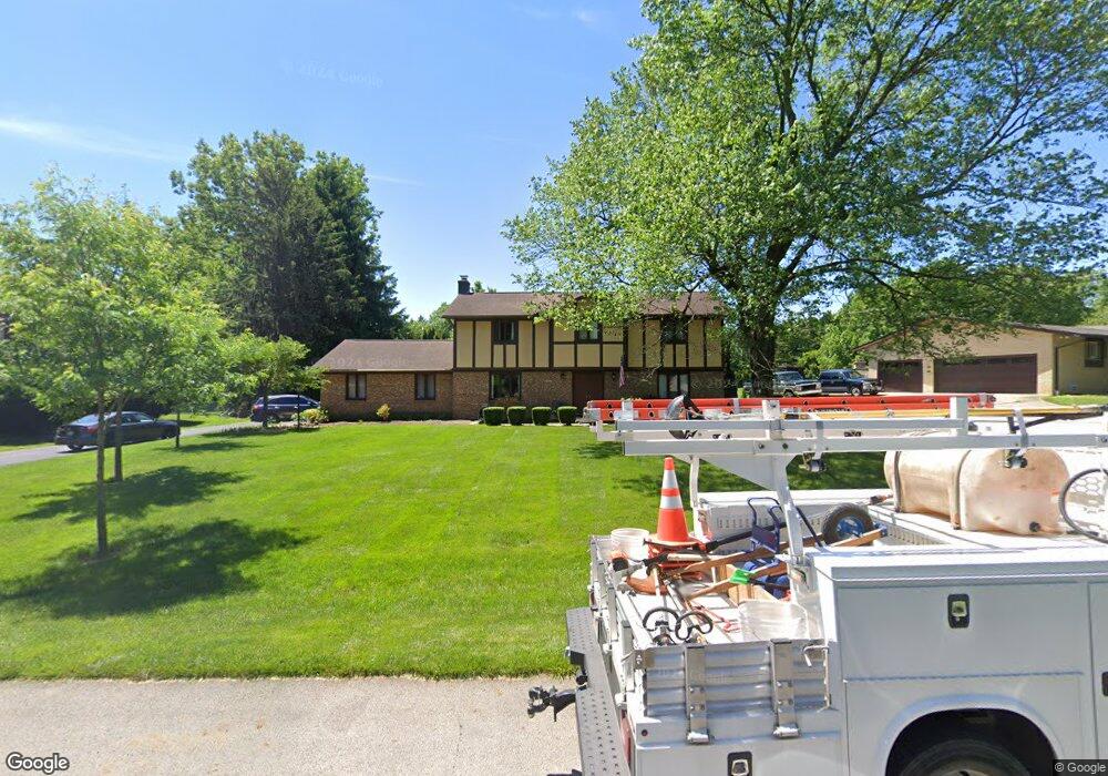 5595 Woodridge Dr, Columbus, OH 43213 - photo 1