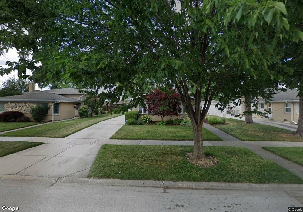 2064 Locust St, Des Plaines, IL 60018 - photo 1