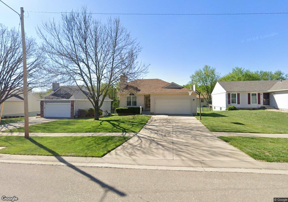 5629 SW 35th Terrace, Topeka, KS 66614 - photo 1