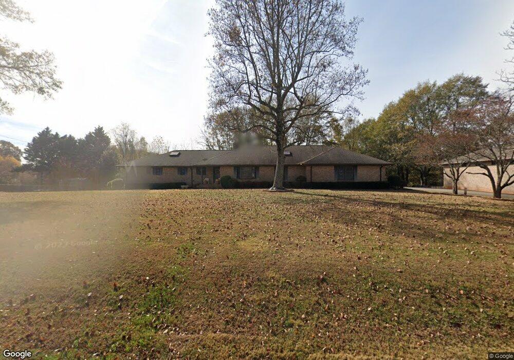 5711 Jim Crow Rd, Flowery Branch, GA 30542 - photo 1