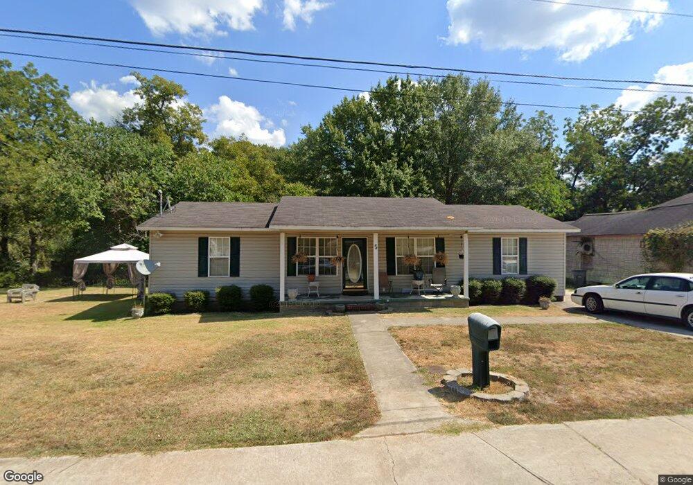 13 Jenkins St, Barnesville, GA 30204 - photo 1