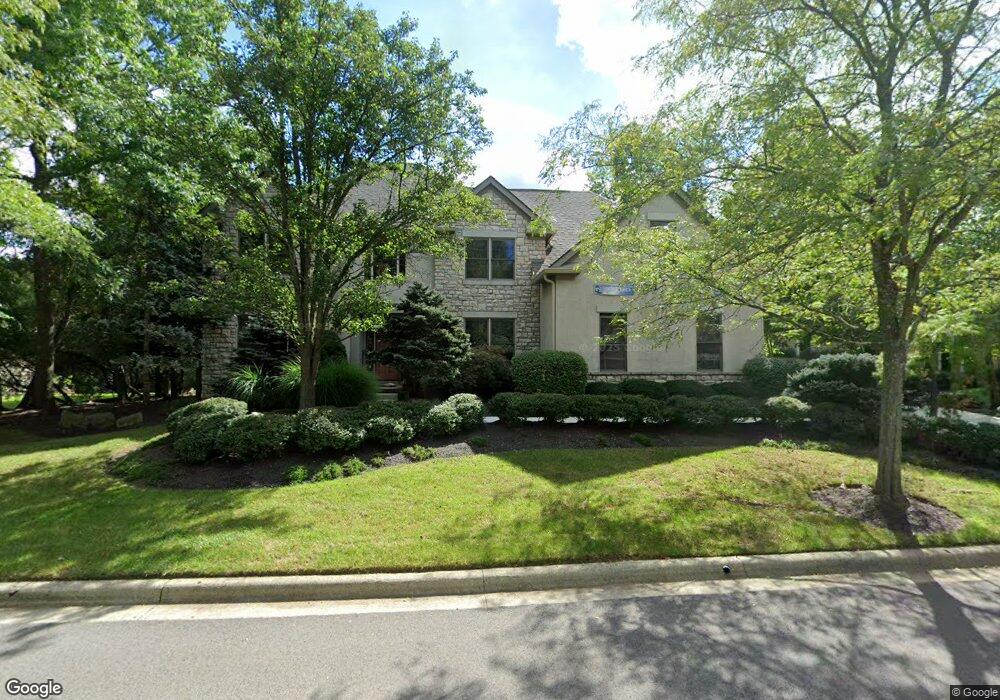 423 Shale Ridge Ct, Powell, OH 43065 - photo 1