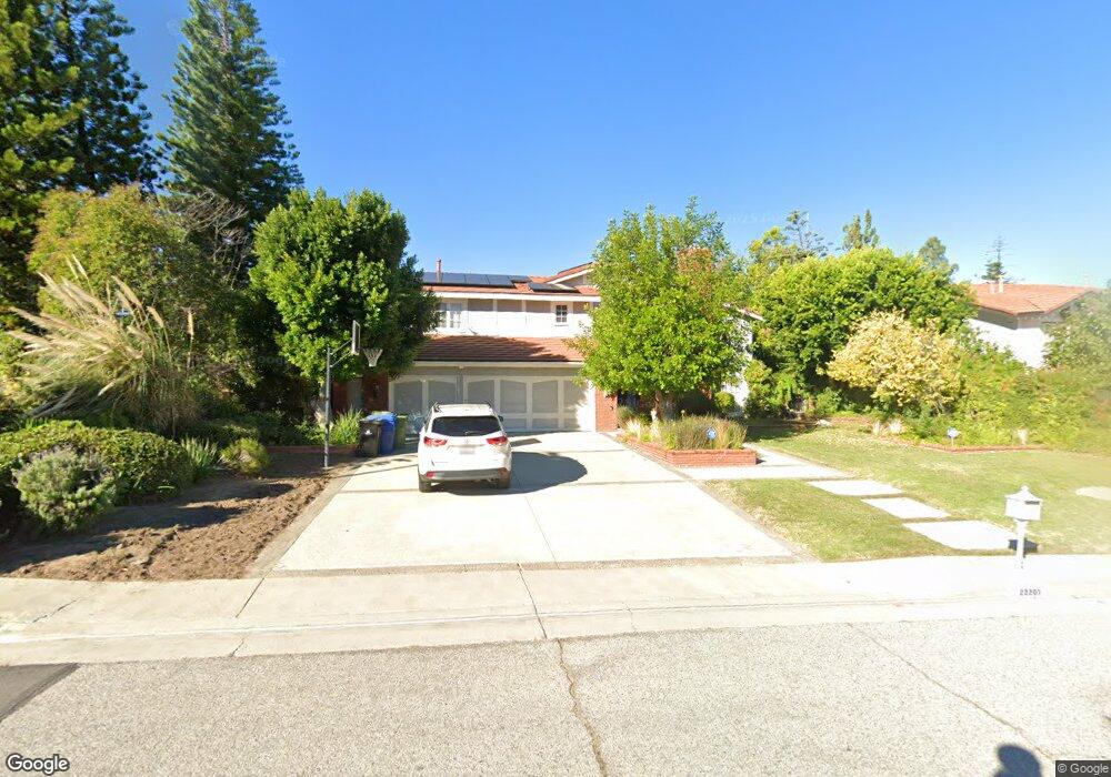 22201 Alizondo Dr, Woodland Hills, CA 91364 - photo 1