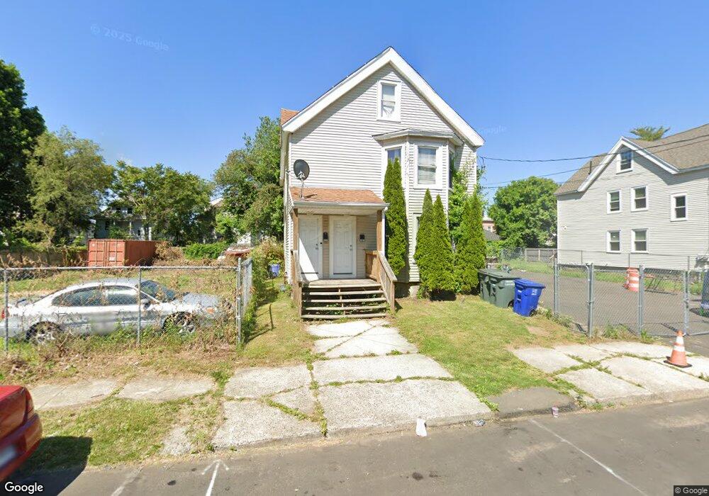 319 Carroll Ave unit 321, Bridgeport, CT 06607 - photo 1