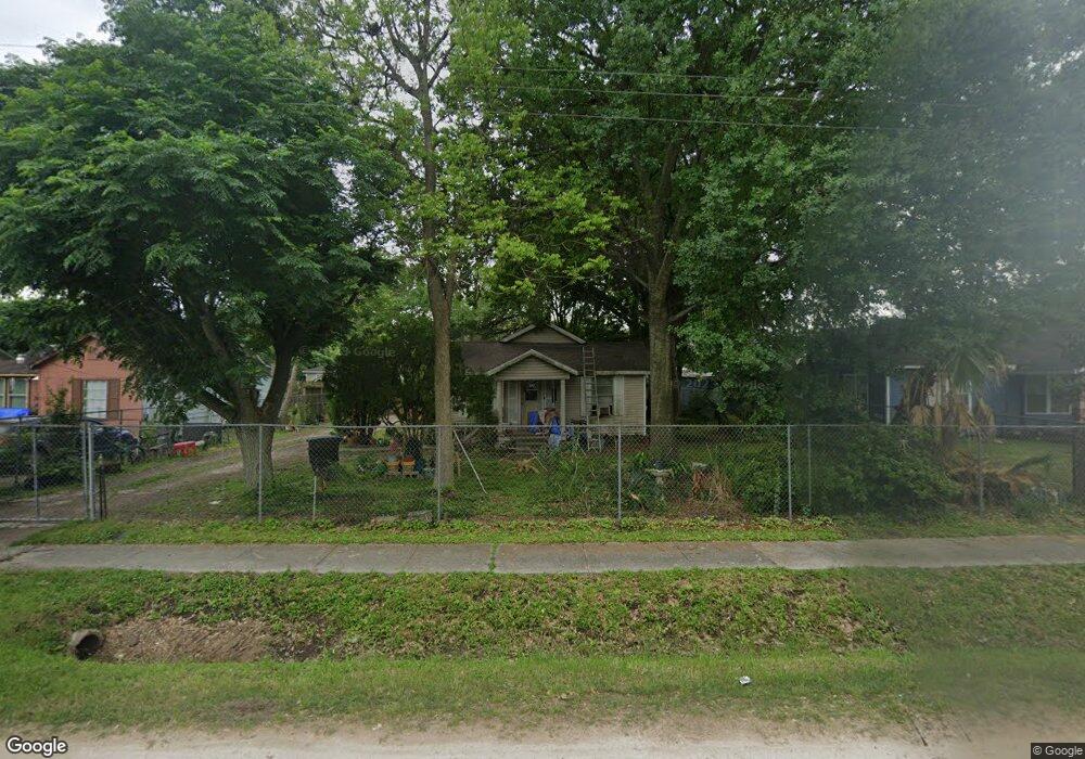 1918 Heaney Dr, Houston, TX 77093 - photo 1