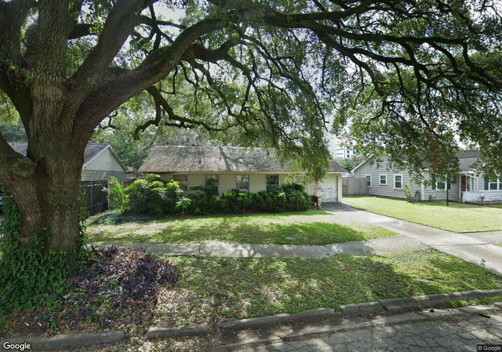 7518 Hereford St, Houston, TX 77087 - photo 1