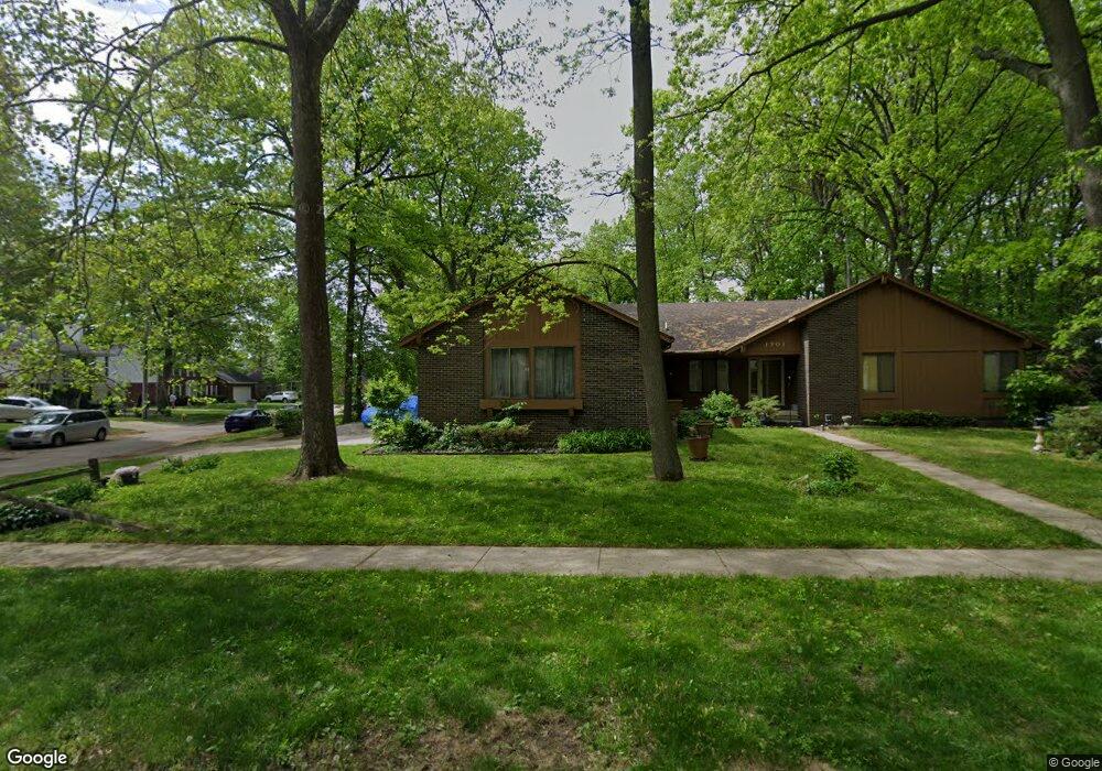 1701 Laurel Oak Dr, Flint, MI 48507 - photo 1