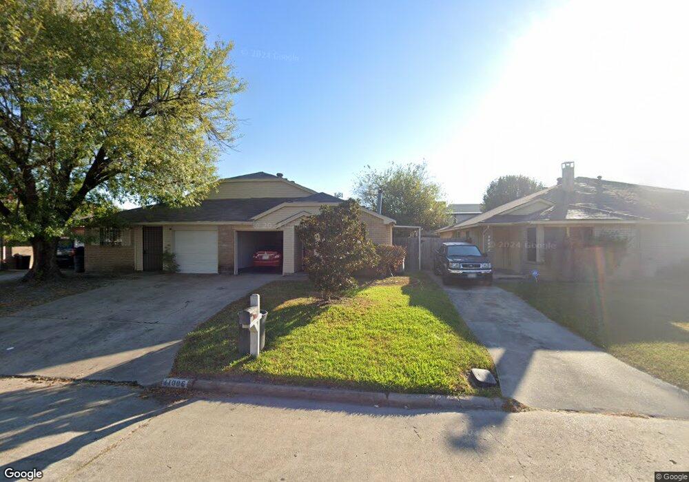 11006 Panicum Ct, Houston, TX 77086 - photo 1