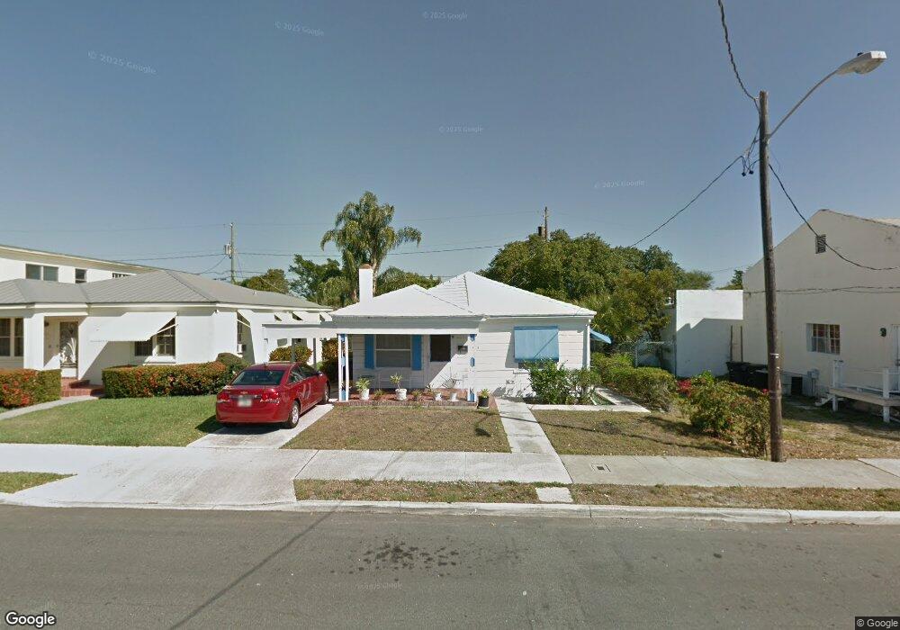 1011 Adams St, West Palm Beach, FL 33407 - photo 1