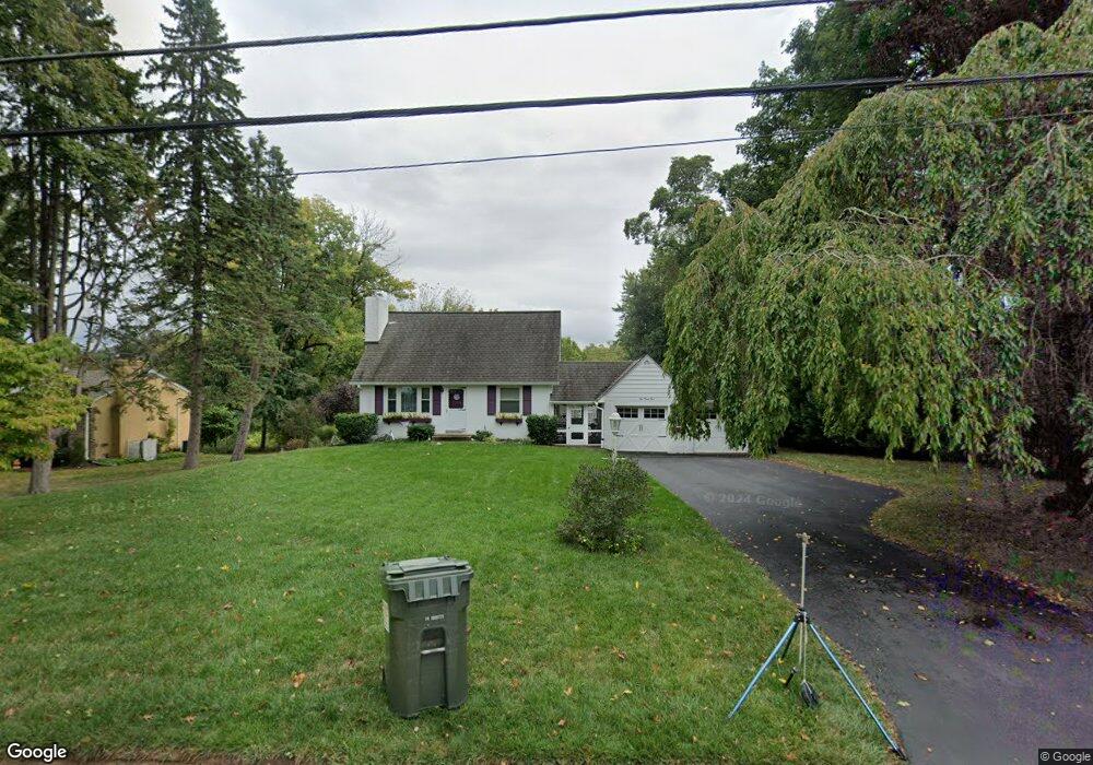 135 Ridgefield Rd, Newtown Square, PA 19073 - photo 1