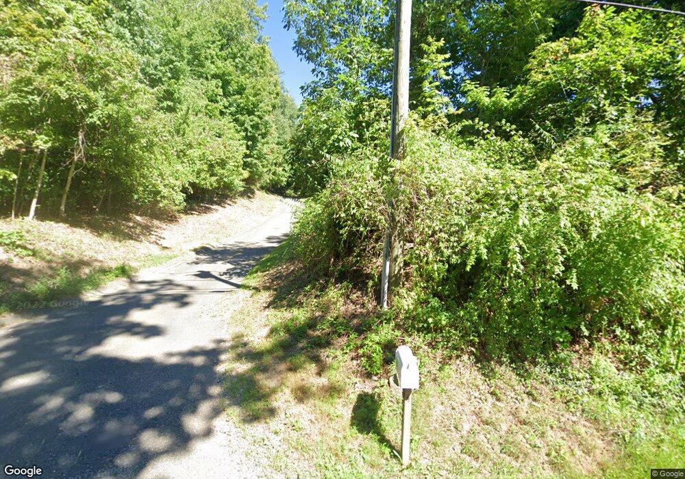 323 Flanders Rd, Bethlehem, CT 06751 - photo 1