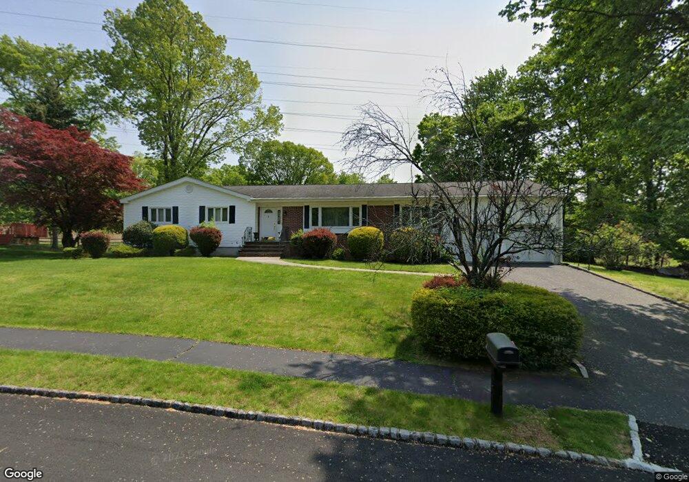 Sold $881,500 • Co-Listing Agent