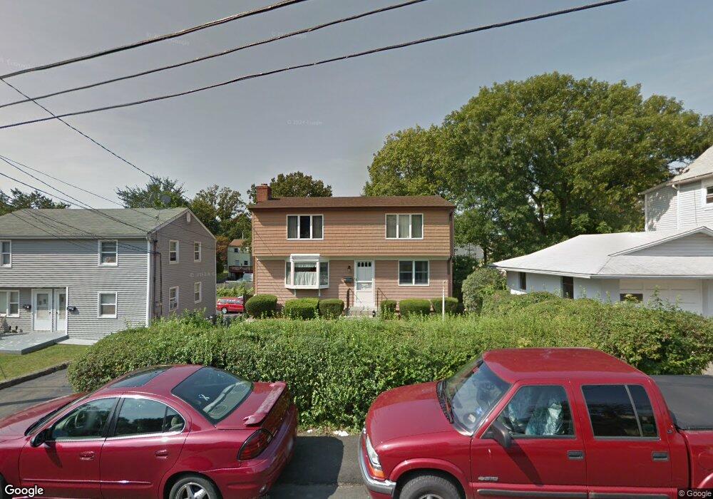 19 Sention Ave, Norwalk, CT 06850 - photo 1