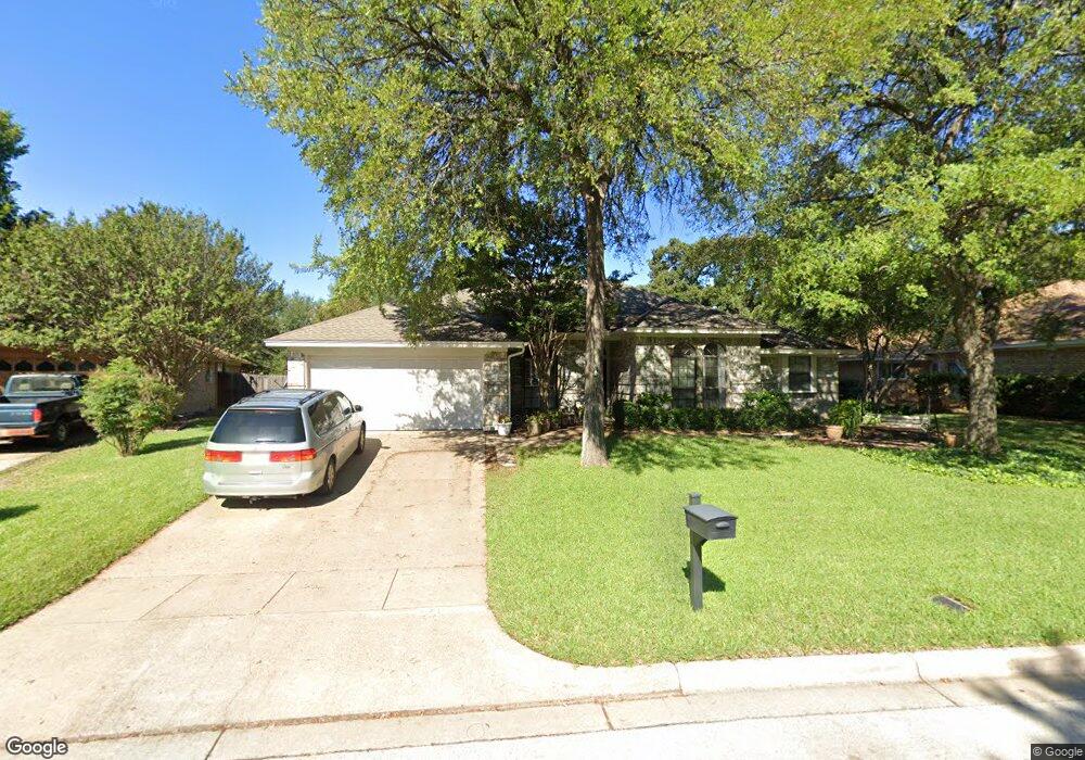 420 Bremen Dr, Hurst, TX 76054 - photo 1