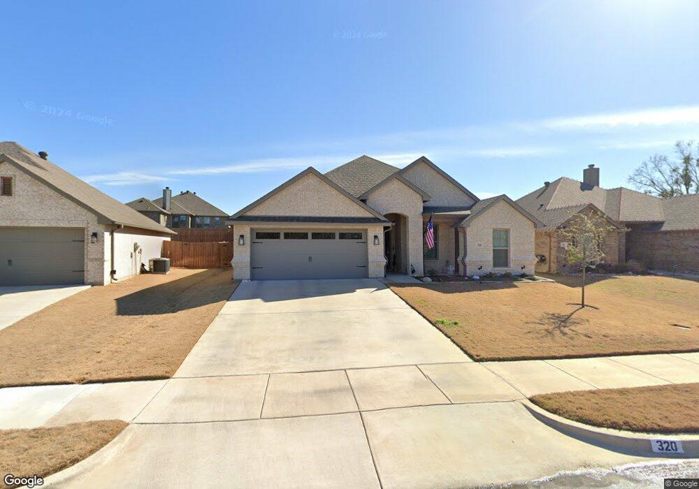 320 Bonita St, Weatherford, TX 76087 - photo 1