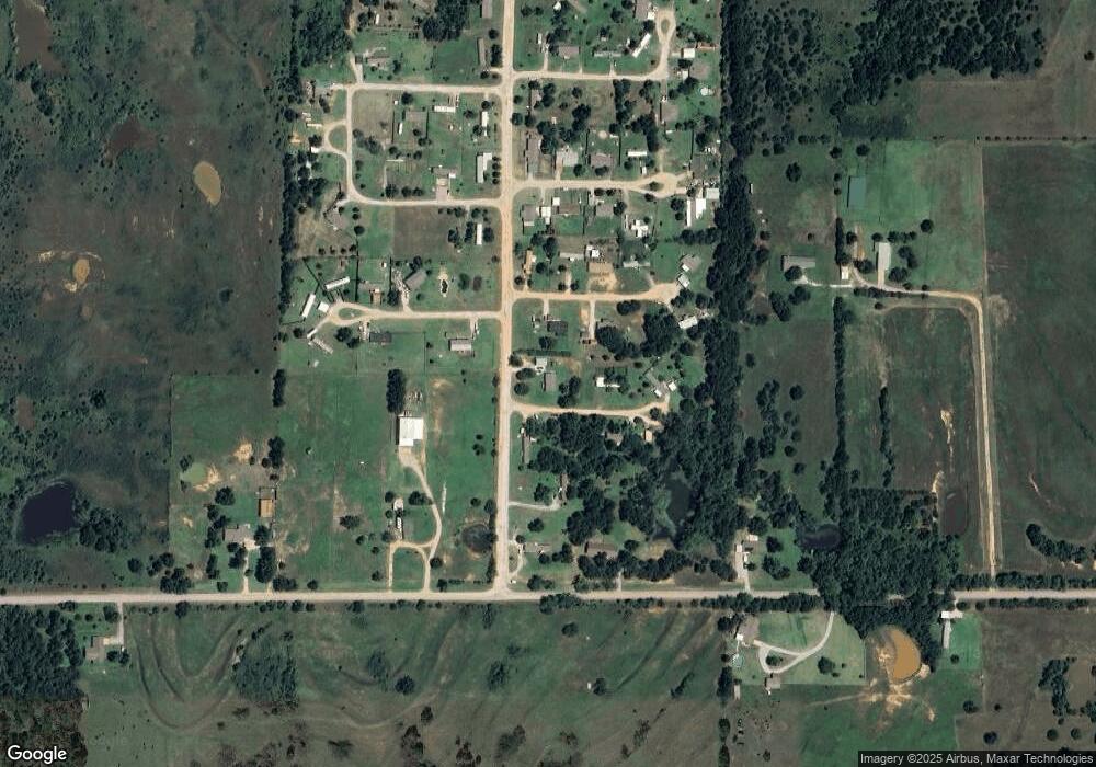 102 Kingfisher Ln, Shawnee, OK 74804 - photo 1