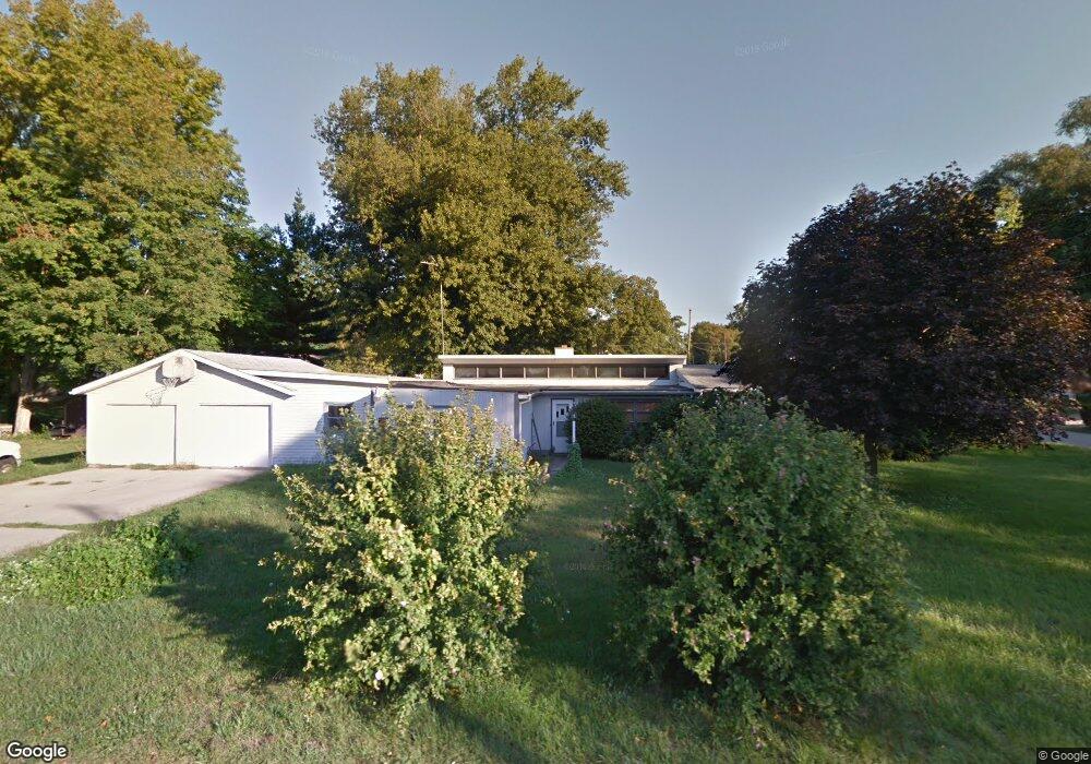 203 W Mechanic St, Rolling Prairie, IN 46371 - photo 1