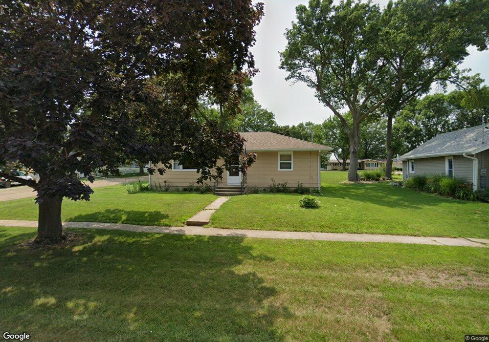 201 Main St, Center Point, IA 52213 - photo 1