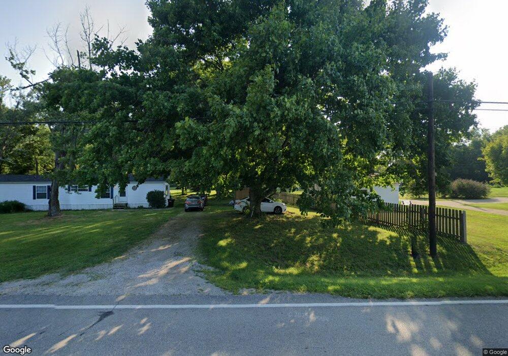 2769 N Court St, Circleville, OH 43113 - photo 1