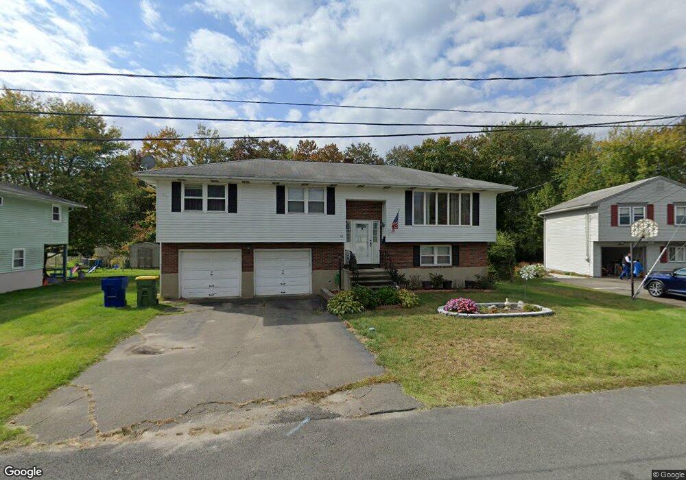 66 Partridge Dr, Waterbury, CT 06708 - photo 1