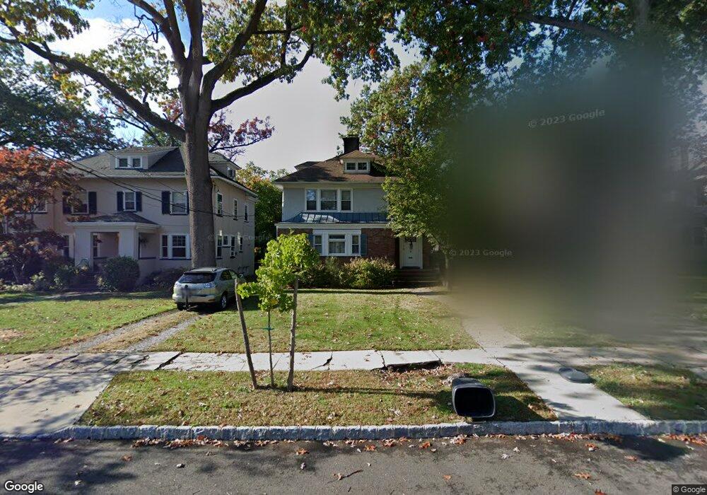 29 Franklin Place, Montclair, NJ 07042 - photo 1