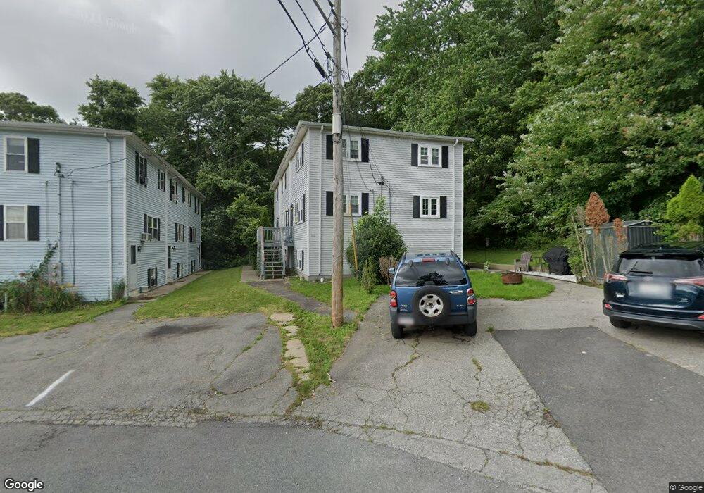 512 Quincy St unit 2, Fall River, MA 02720 - photo 1