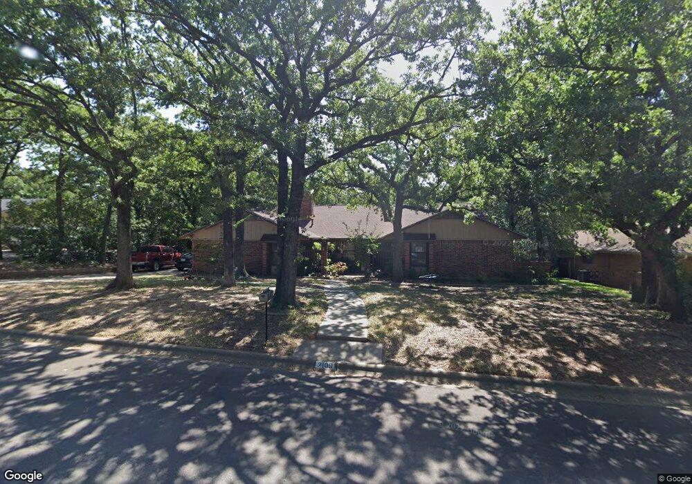 2109 Woodbrook St, Denton, TX 76205 - photo 1