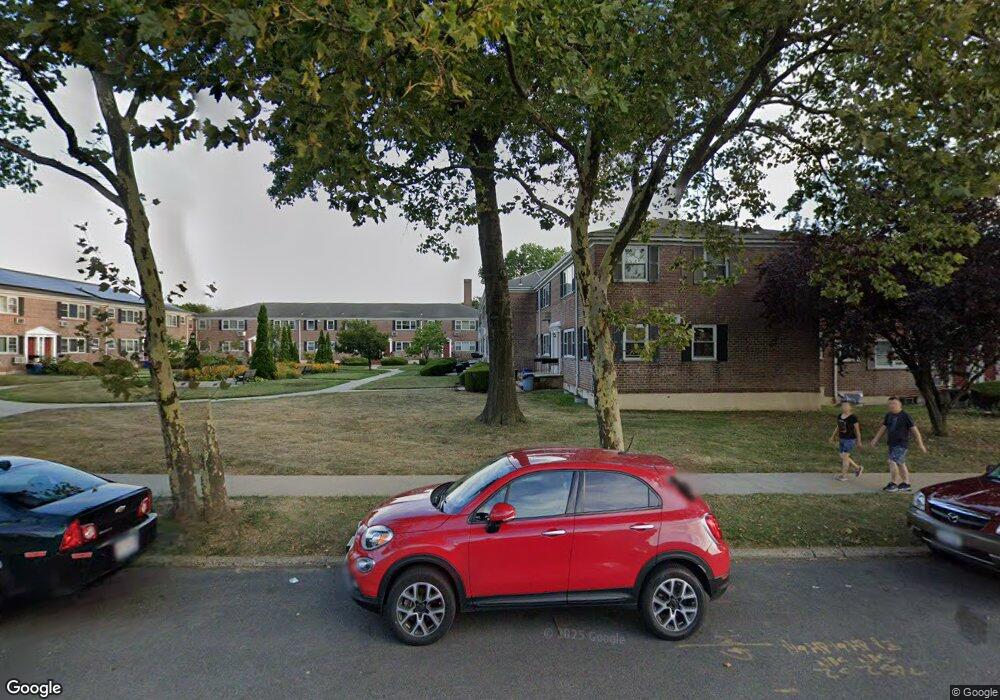 152-18 Melbourne Ave unit B, Flushing, NY 11367 - photo 1