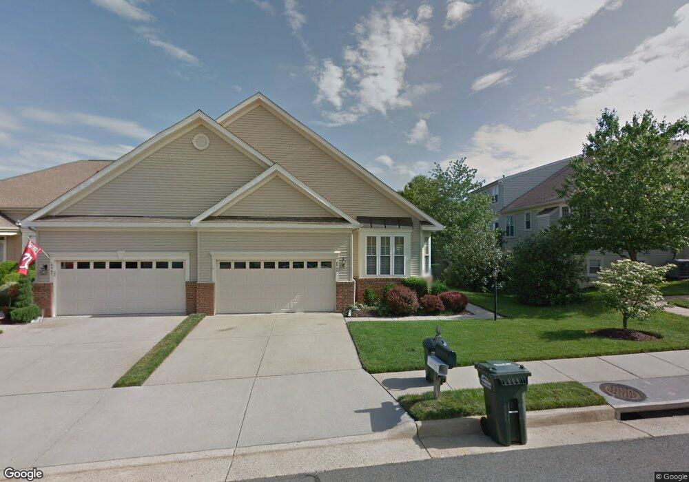 6969 Walnut Hill Dr, Gainesville, VA 20155 - photo 1