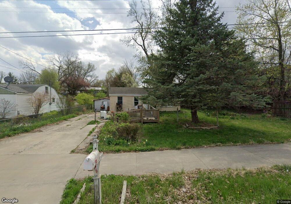 609 S 13th Ave E, Newton, IA 50208 - photo 1