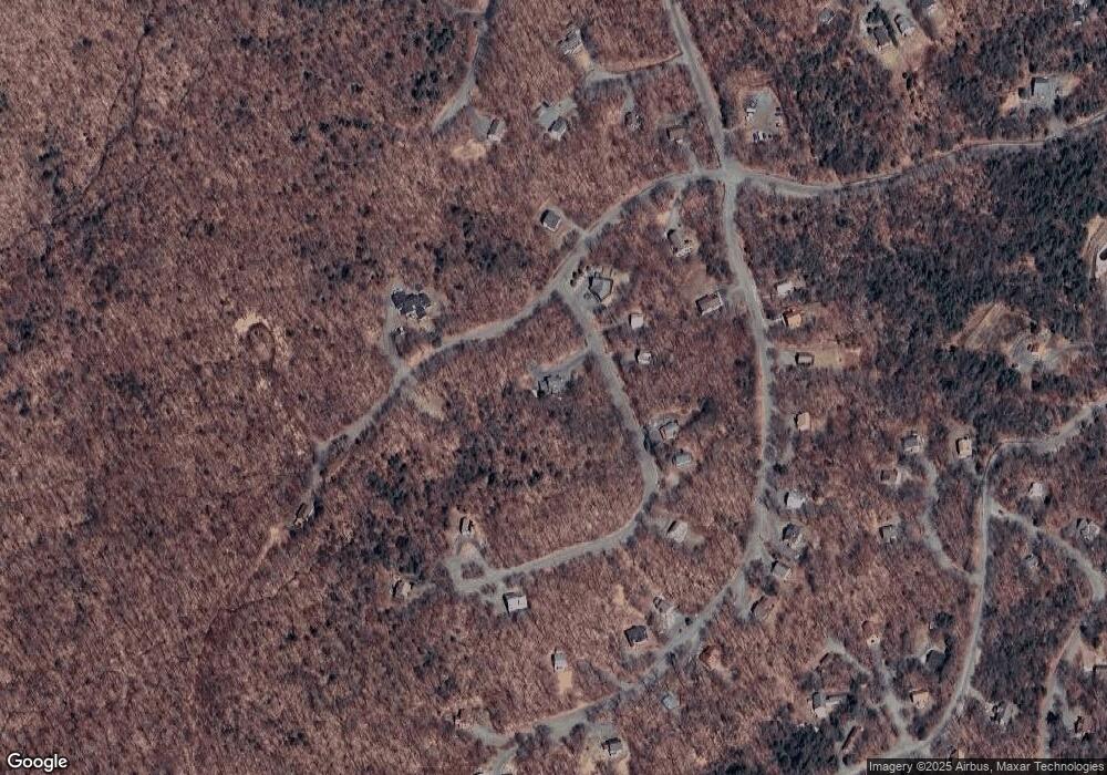 7 Bear Lair Ln, Wilmington, VT 05363 - photo 1