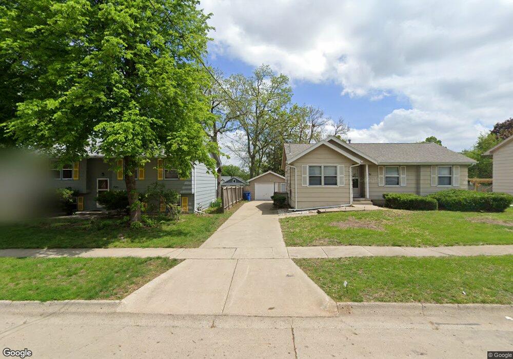 1337 E 18th St, Des Moines, IA 50316 - photo 1