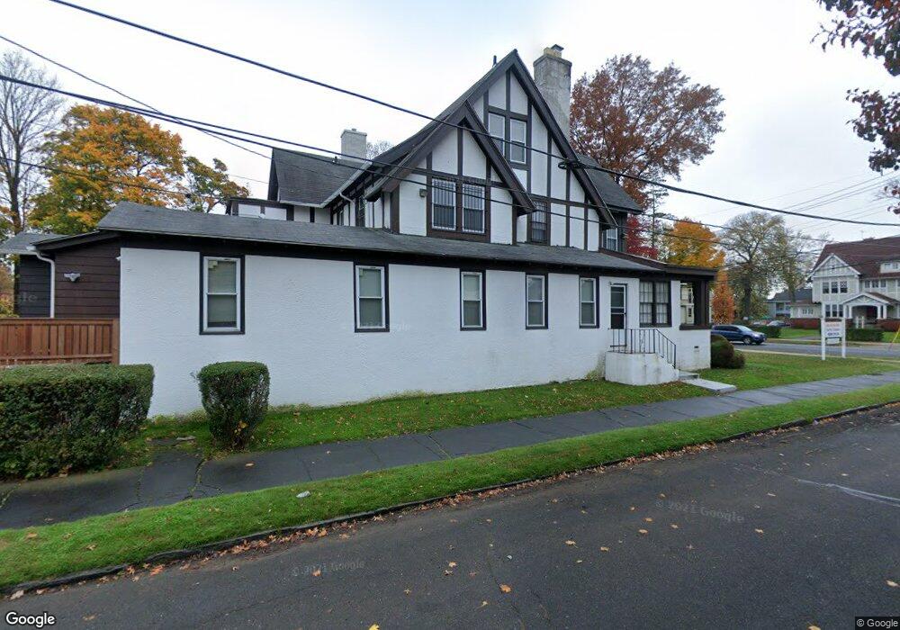 622 Clinton Ave, Bridge Port, CT 06605 - photo 1