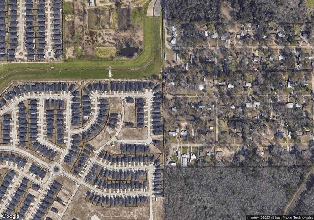 10766 Chinese Violet, Conroe, TX 77385 - photo 1