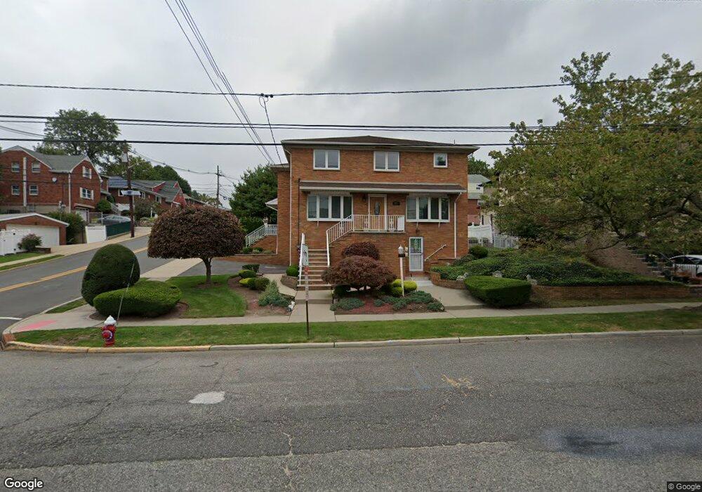 447 Central Blvd, Fort Lee, NJ 07024 - photo 1