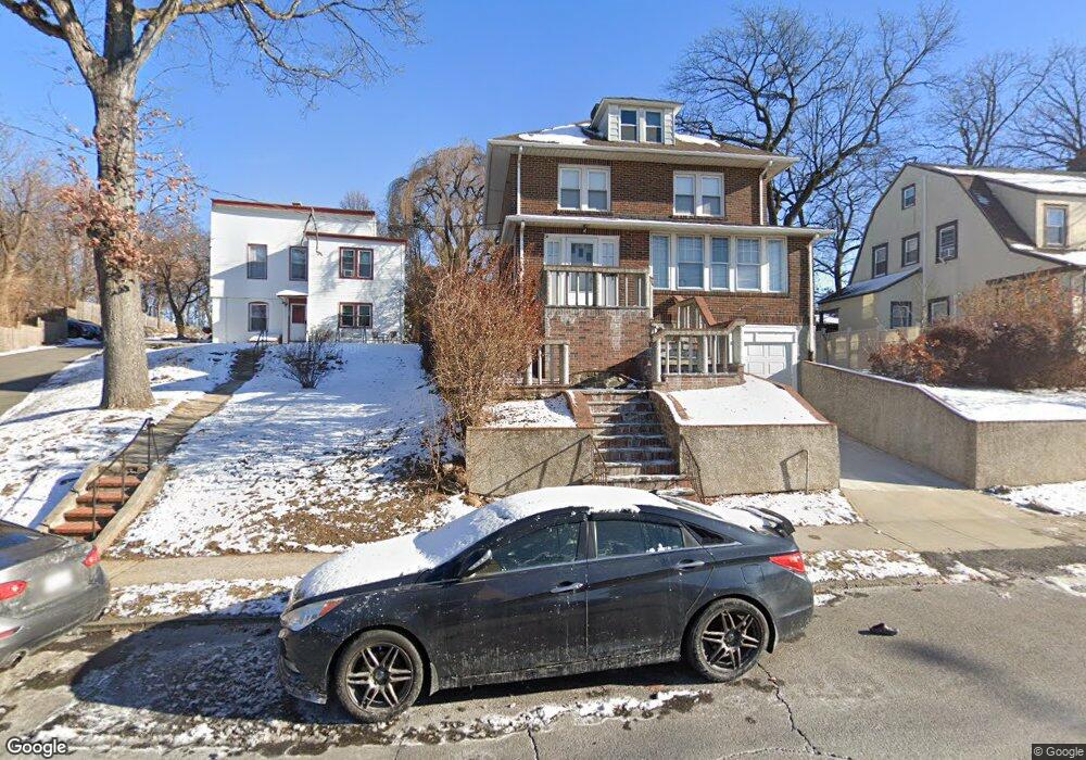 126 van Cortlandt Pk Ave, Yonkers, NY 10701 - photo 1