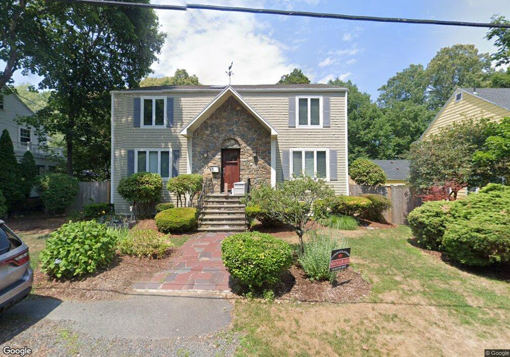 18 Preston Beach Rd, Marblehead, MA 01945 - photo 1