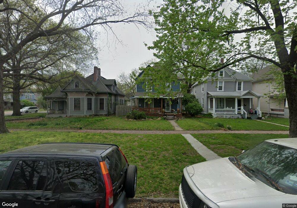 429 SW Buchanan St, Topeka, KS 66606 - photo 1