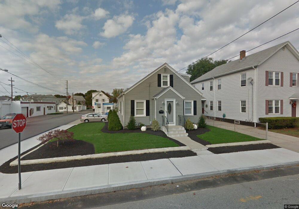 40 Slade St, Pawtucket, RI 02861 - photo 1