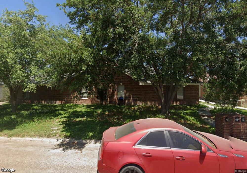 2201 Kimberly Ln unit 4, Edinburg, TX 78541 - photo 1