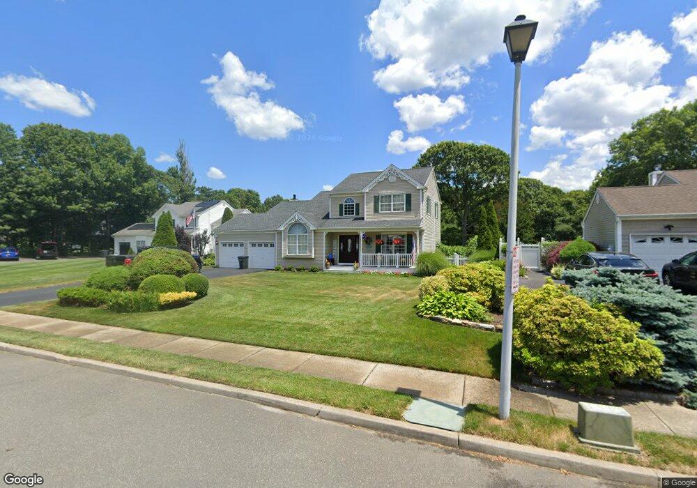 109 Spence Ave, Holtsville, NY 11742 - photo 1