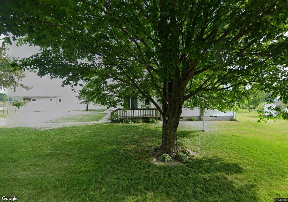 11197 Shively Rd, Nappanee, IN 46550 - photo 1