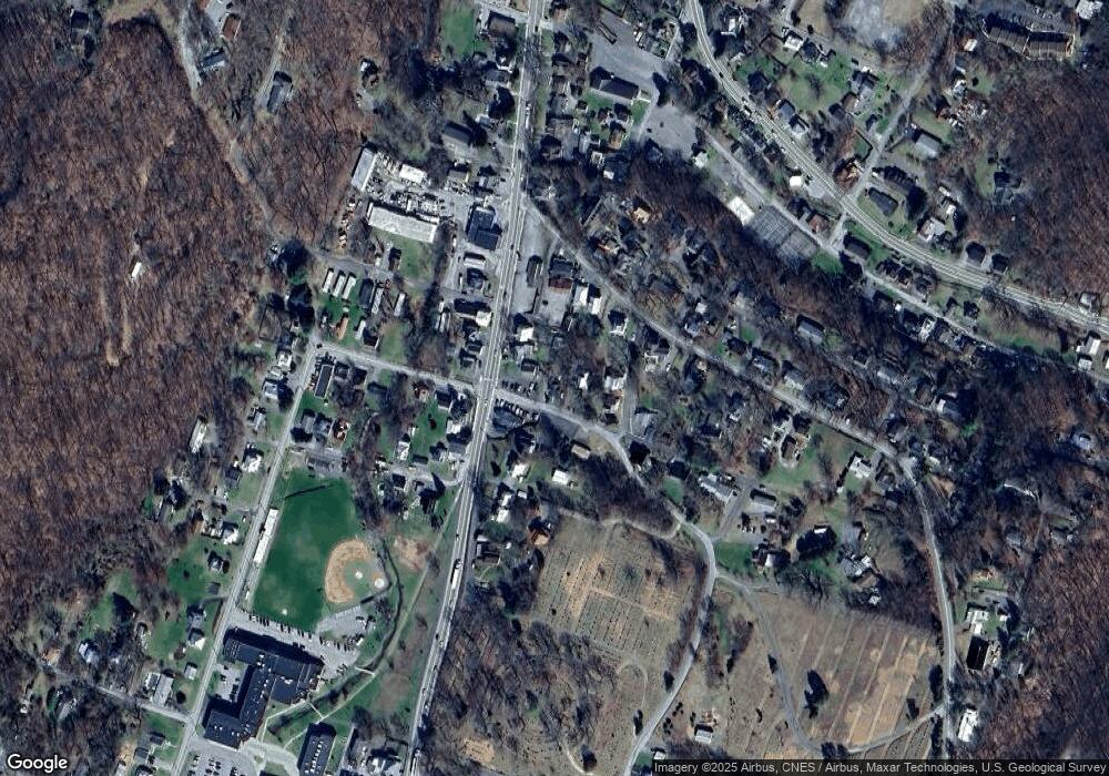 31 Greenway Dr, Berkeley Springs, WV 25411 - photo 1