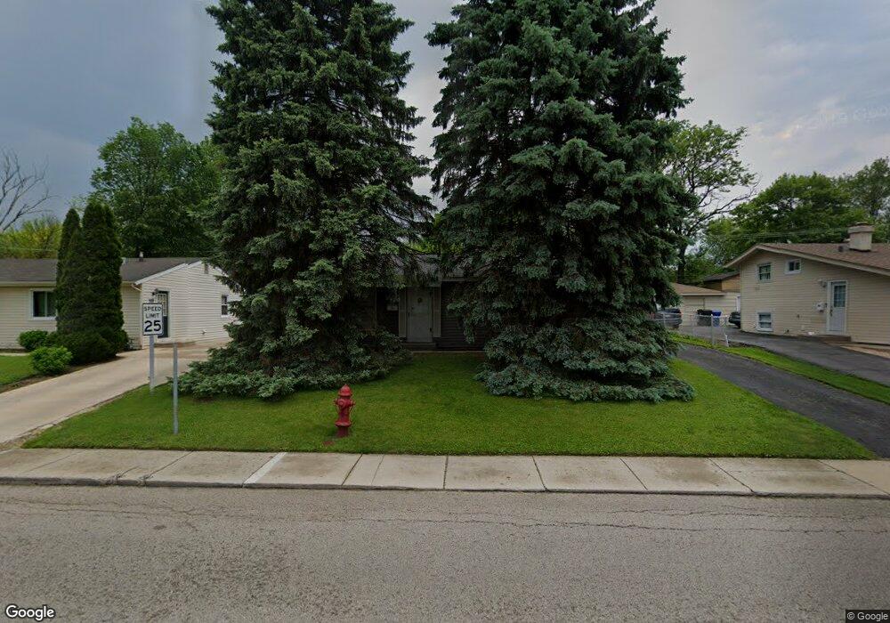 1436 Kings Rd, Carpentersville, IL 60110 - photo 1