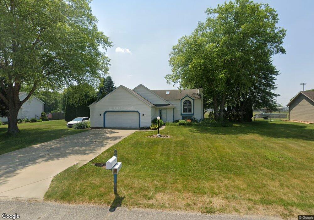 7322 E Grace Ave, New Carlisle, IN 46552 - photo 1
