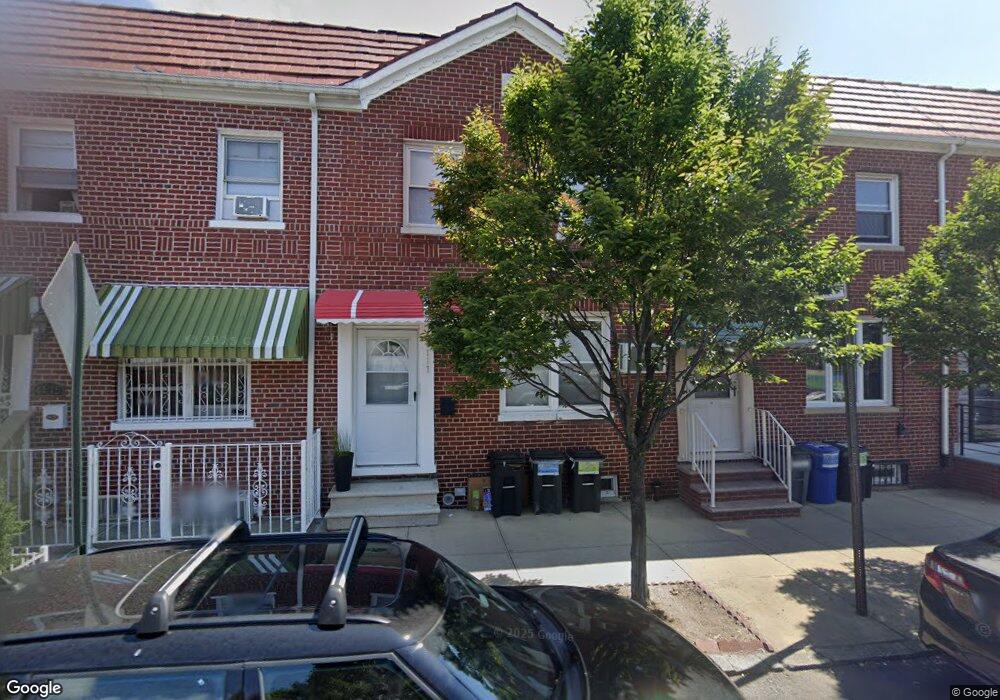 4115 Newtown Rd, Astoria, NY 11103 - photo 1