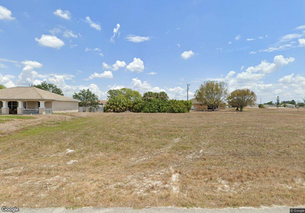 1009 NE 2nd Place, Cape Coral, FL 33909 - photo 1